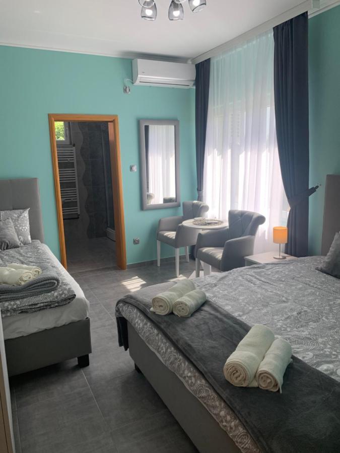 Dunavski Cvet Banatska Palanka Esterno foto